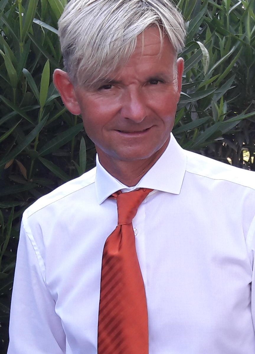 Adisson, 58 Jahre